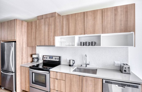 Yesler Terrace Apartment | Luxe First Hill 1BR w/Gym, BBQ & Lounge, nr soccer field, by Blueground