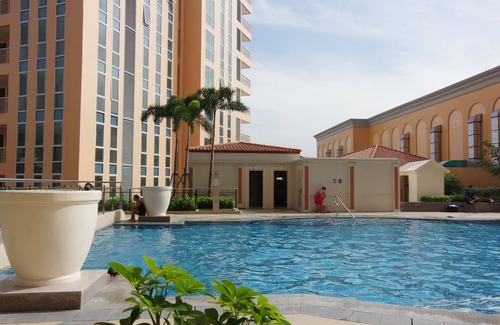 Pinagsama Apartment | LUXE In Venice - The Venice Residences