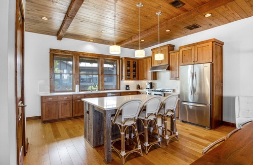 Spicewood Villa | Luxe lake-view villa with epic outdoor entertaining, Ping-Pong, 2 living areas