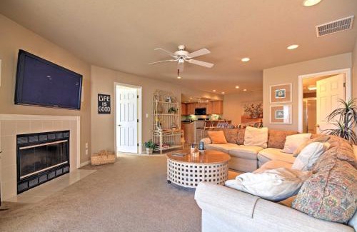 Village of Four Seasons Apartment | Luxe Lakeside Regatta Bay Getaway with Pool Access!