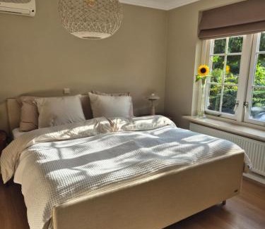 Barneveld House | Luxe vakantiehuis op de Veluwe met tuin in Barneveld