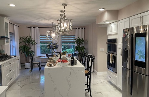 Mahwah House | Luxe Villa Private Heated Pool HotTub 30 Min to NYCn