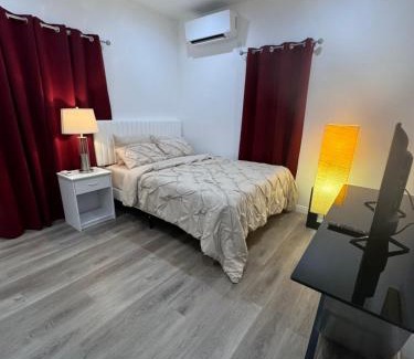 Canoga Park Apartment | Luxury mini house