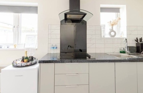 Singlewell Apartment | Luxurious 1 bed apartment for a perfect getaway