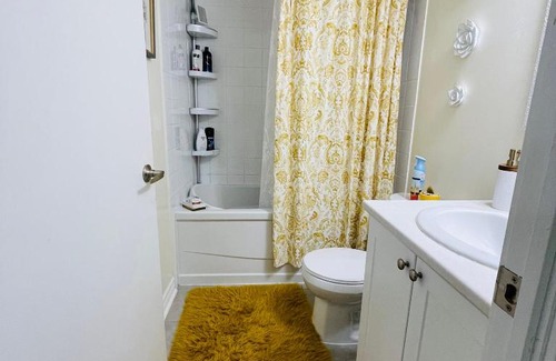 Wallace Emerson Apartment | luxurious 2-bedroom condo
