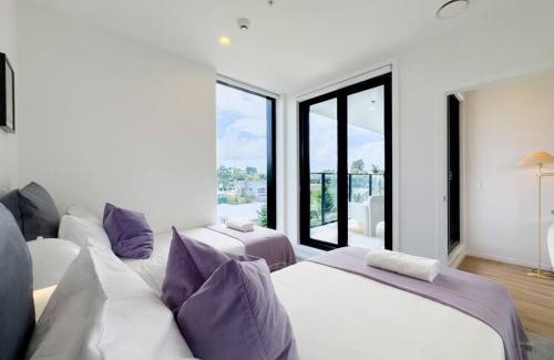 Greenlane - Ellerslie Apartment | Luxurious 2-Bs with Scenic Park View in East AKL