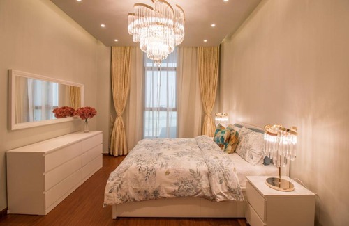 Dubai Apartment | Luxurious 2BR - Fully Upgraded - High-end facilities