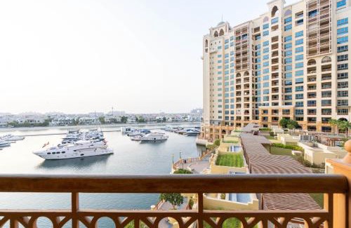 Palm Jumeirah Apartment | Luxurious 3BR Apartment with Sea & Atlantis Views, Palm Jumeirah - Ahlan HH