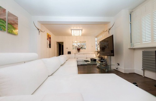 Graveney Apartment | LUXURIOUS APART.30 MIN LONDON