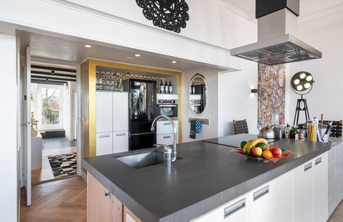 Witmarsum Villa | Luxurious apartment in a historical monument