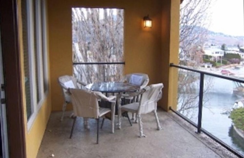 Westbank Condo | Luxurious Condo on the Beach, West Kelowna