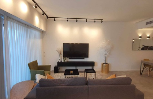 Tel Aviv Apartment | Luxurious High-Level apartment in the heart of Tel Aviv