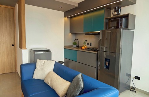 Estadio Apartment | Luxurious Jacuzzi Aparta-suite Stadio Rosa Negra