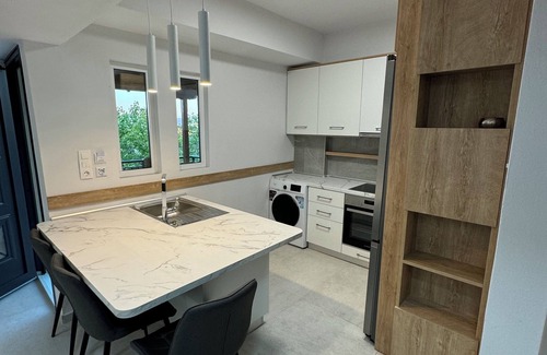 Pefkochori House | Luxurious Modern Villa