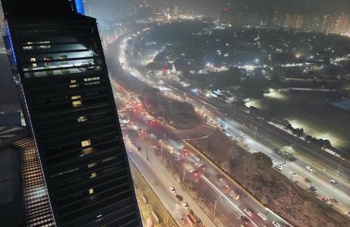 Greater Noida Apartment | Luxurious suite with City view