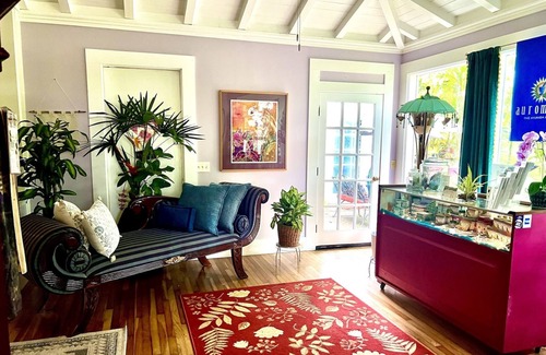 Hawi House | Luxurious Sunrise Suite @ Hawi Guesthouse