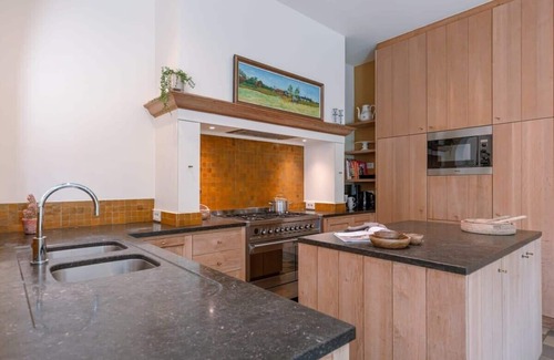 Wingene House | Luxurious Villa with Garden in Wingene