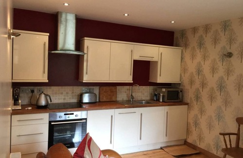 Prestwich Cottage | Luxury 1bedroom Lodge in Prestwich