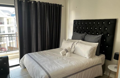 Tshwane Resort | Luxury 2 bedroom 3 balcony penthouse suite at the blyde beach resort