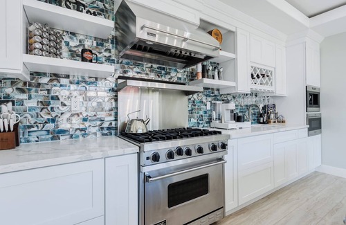 Garden Grove House | Luxury 2-bedroom ADU with AC, and WiFi in the heart of Garden Grove