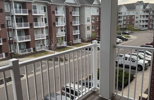Maple Grove Apartment | Luxury 2 bedroom apartment In the heart of Maple Grove MN