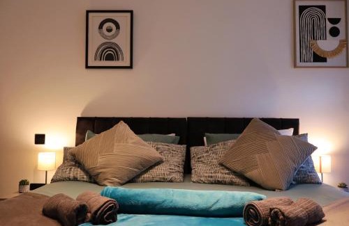 Swindon Apartment | Luxury 2 Bedroom Apartment in Old Town Swindon