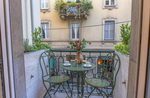 Porta Garibaldi Apartment | Luxury 2 Bedroom Apartment in Central Milan