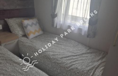Selsey House | Luxury 2 bedroom at Seal Bay Resort