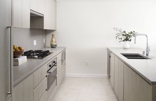Belltown Hotel | Luxury 2-Bedroom Suite w/Balcony, Pools, Gym & More in Seattle's Heart!