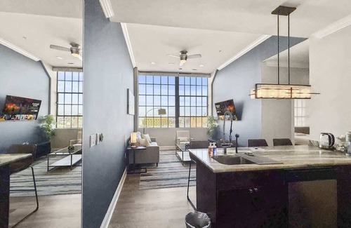 Olde Kensington Apartment | Luxury 2BD | Northern Libs | 2 Beds | Onsite gym