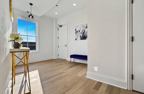 Cornelius Condo | Luxury 2Bed w/Amazing Views