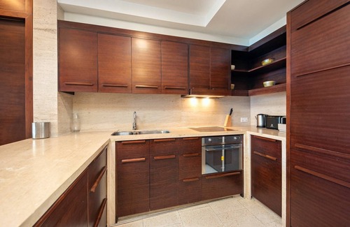 Ngu Hanh Son Apartment | Luxury 2bedroom Apartment with sea view