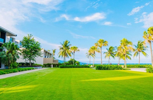 Ngu Hanh Son Apartment | Luxury 2bedroom Apartment with sea view