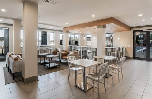 Lawrenceville Apartment | Luxury 2BR 2BA w/ Amenities Shopping & Views