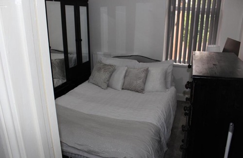 Erdington Apartment | Luxury 3 Bedroom House