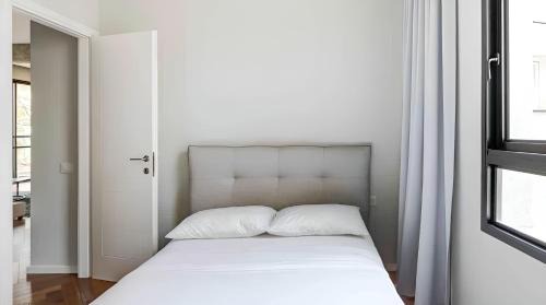 Old North Apartment | Luxury 3 Bedrooms Apt near Hilton hotel