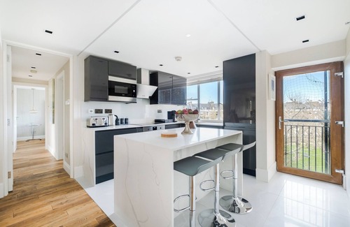 Little Venice Apartment | Luxury 3 Bedrooms Flat in Central London