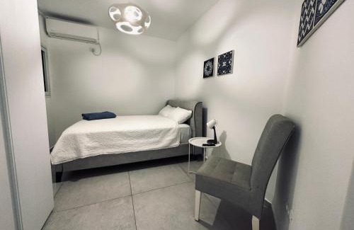 Bat Yam Apartment | Luxury 3 Rooms Apartament - NearTheSea Bat Yam