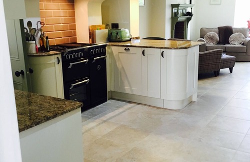 Leven Cottage | Luxury 4 Bedroom Holiday Cottage In East Yorkshire Between Beverley & Hornsea