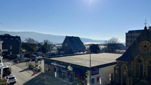 Barmouth Apartment | Luxury 4 Bedroom Seaside Apartment - Glan Y Werydd House