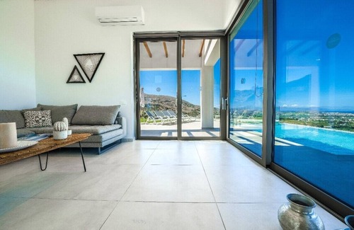 Katochori Villa | Luxury 4bd villa with private pool and amazing sea view