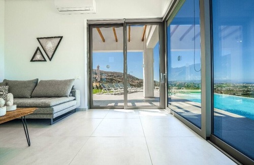 Katochori Villa | Luxury 4bd villa with private pool and amazing sea view