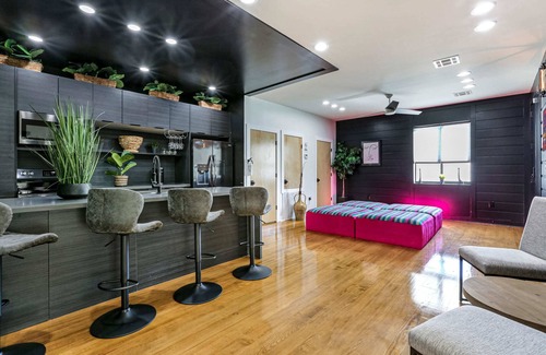 Faubourg Lafayette Villa | Luxury 5 bedroom Modern Villa with private Rooftop