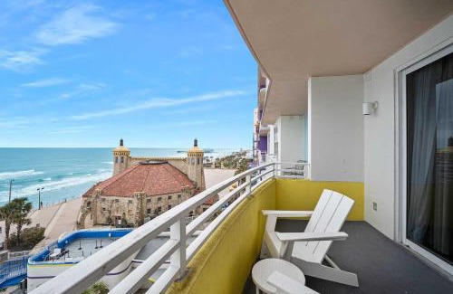 Brush - Stewarts House | Luxury 6th Floor 1 BR Condo Direct Oceanfront Wyndham Ocean Walk Resort Daytona Beach | 610