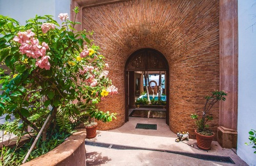 Amapas Villa | LUXURY 8750 SQ FT VILLA 5 BEDROOM 7 BATH WITH PREMIER LOCATION TO BEACH AND TOWN