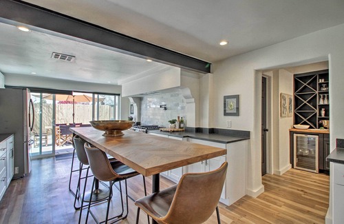 North Valley House | Luxury Albuquerque Home w/Pool, Deck, + Hot Tub!
