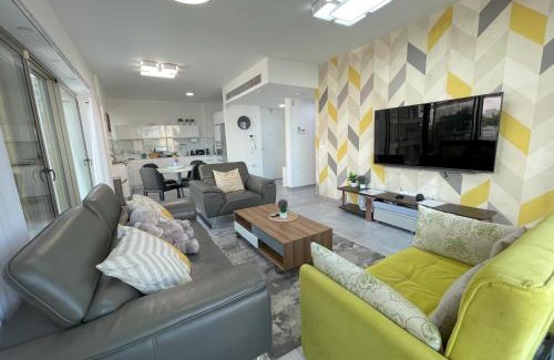 Jaffa Apartment | Luxury Apartment Port of Jaffa