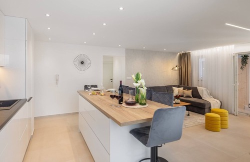 Split Apartment | Luxury Apartment Silvery in Split center with jacuzzi, sauna and parking