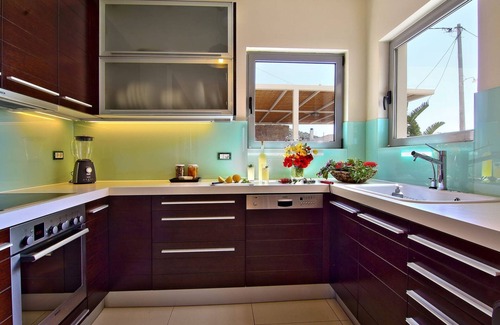 Anavyssos Villa | Luxury Athens Villa | Villa AquaLuxe | 4 Bedrooms | Private Pool