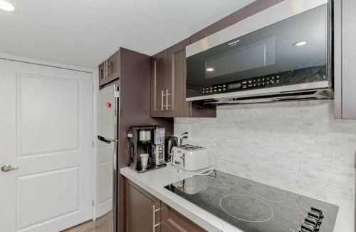 Oakville Apartment | Luxury Basement Apartment in Oakville